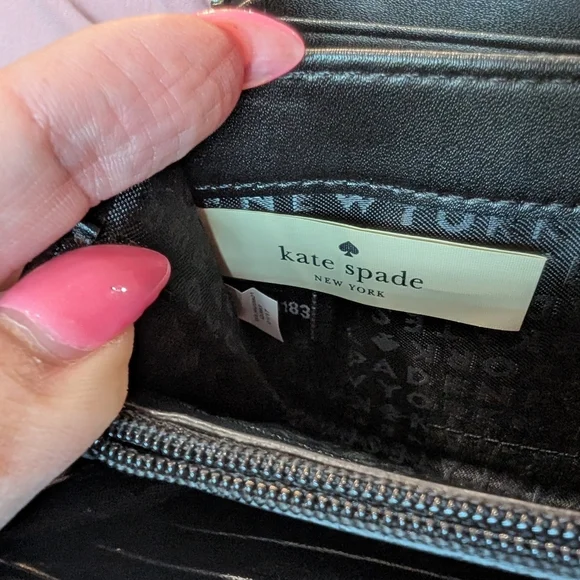 Kate Spade White and Black Wallet - Picture 5 of 7